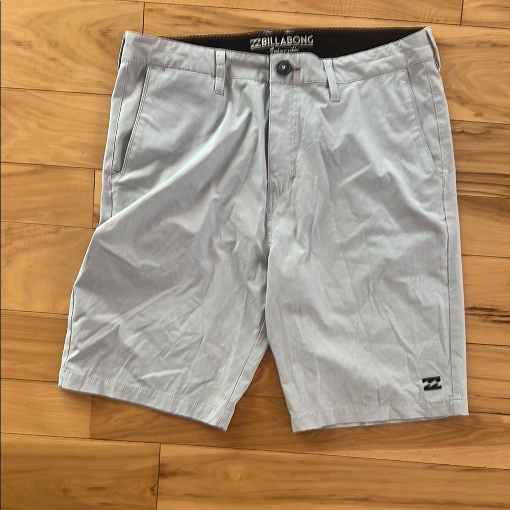 Billabong Gray Hybrid Shorts Versatile Lightweight Design